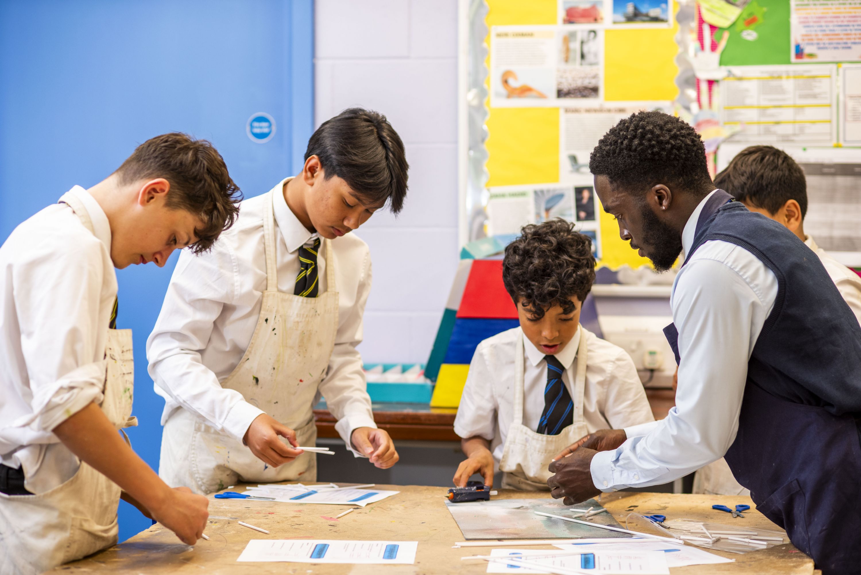 Rutlish students in an art lesson