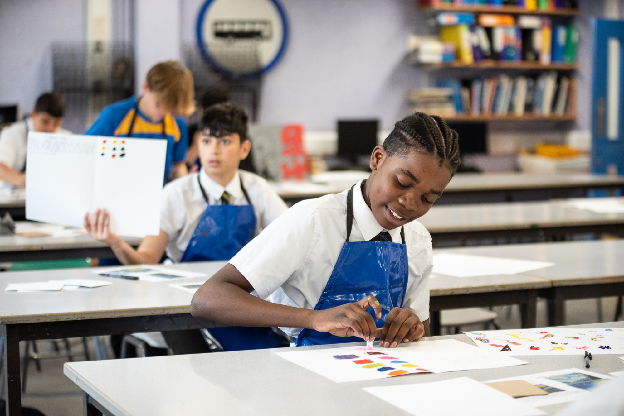 Rutlish students in an art lesson