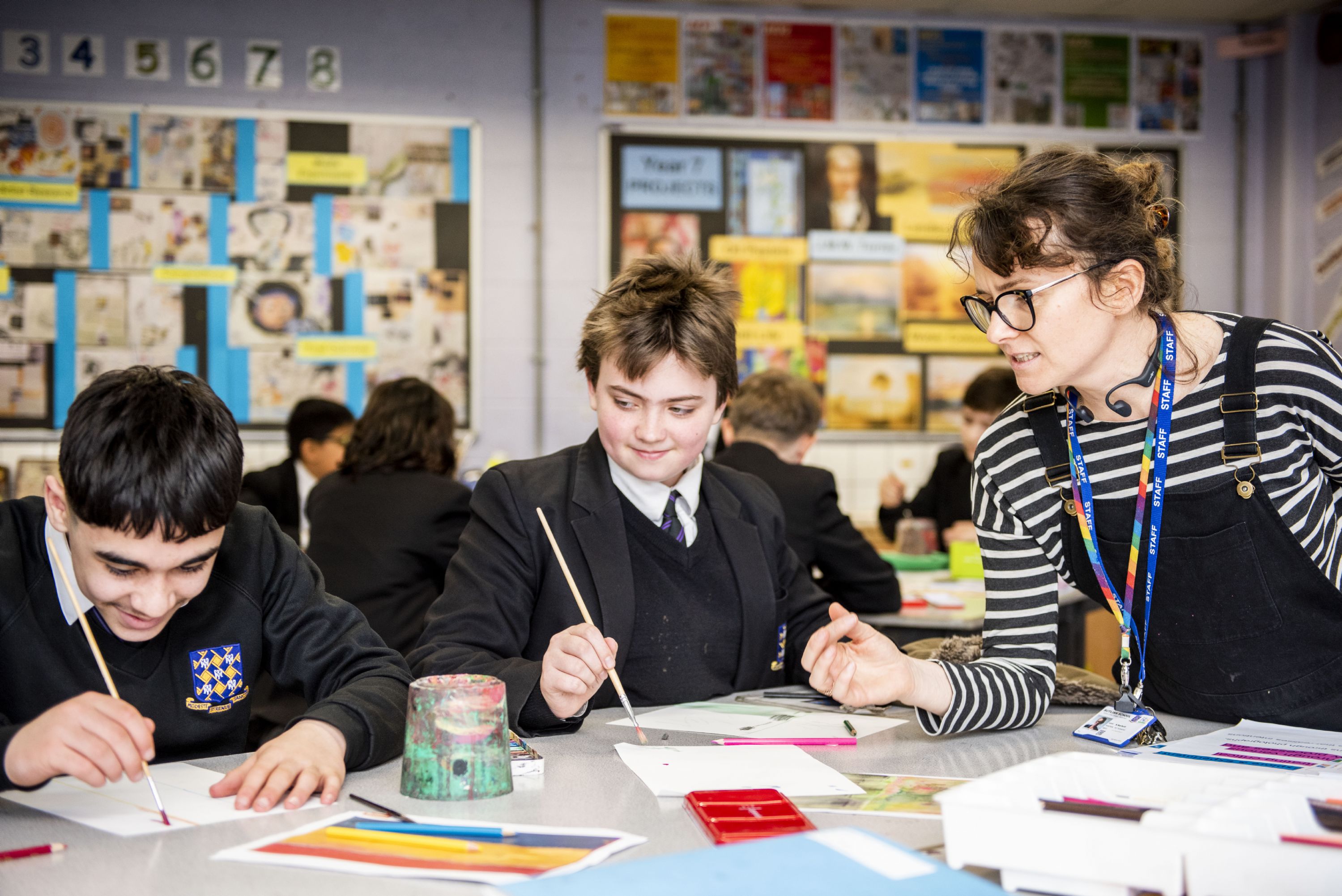 Rutlish students in an art lesson