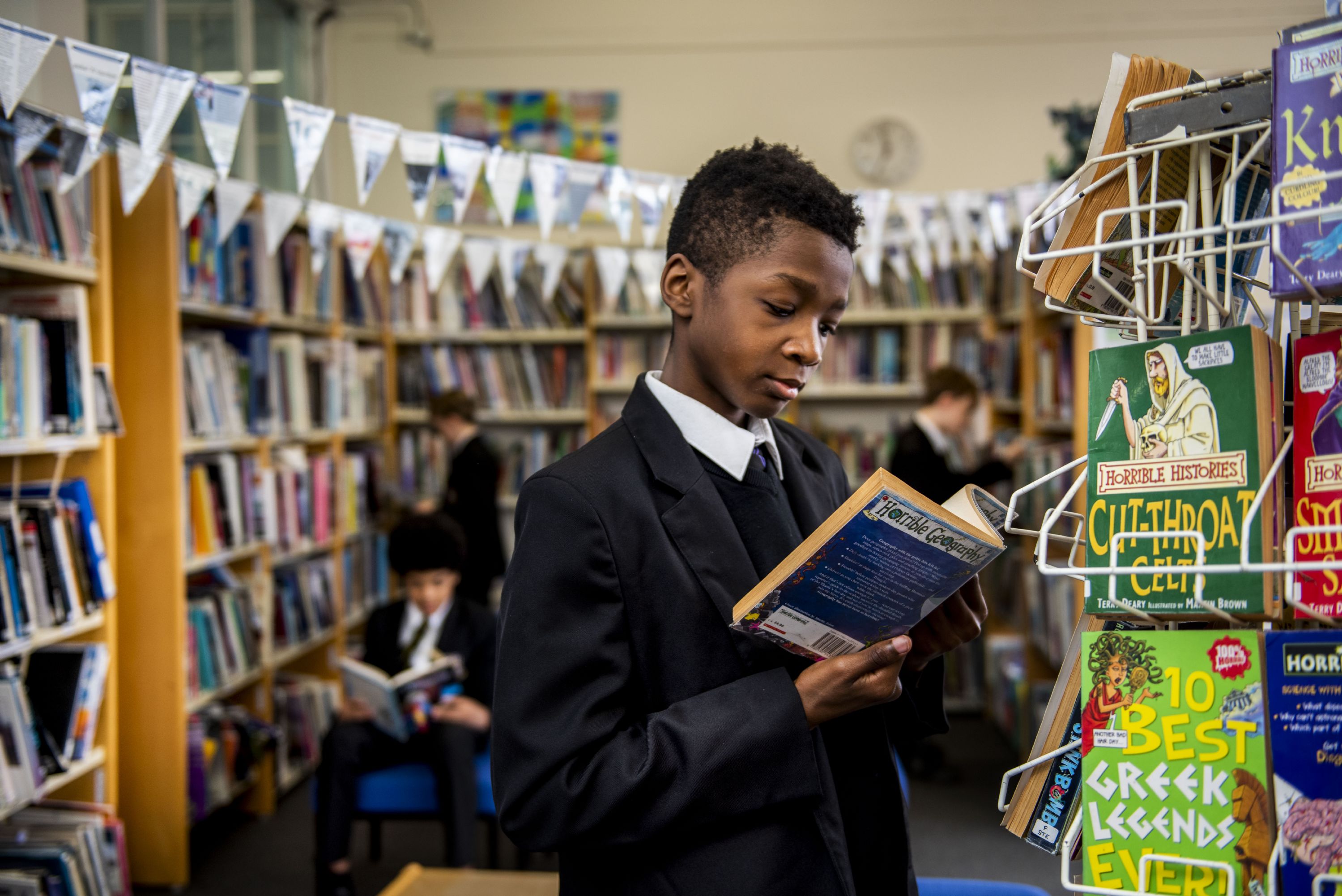 A Rutlish student in the LRC